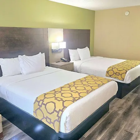 Baymont By Wyndham Rolla Hotel